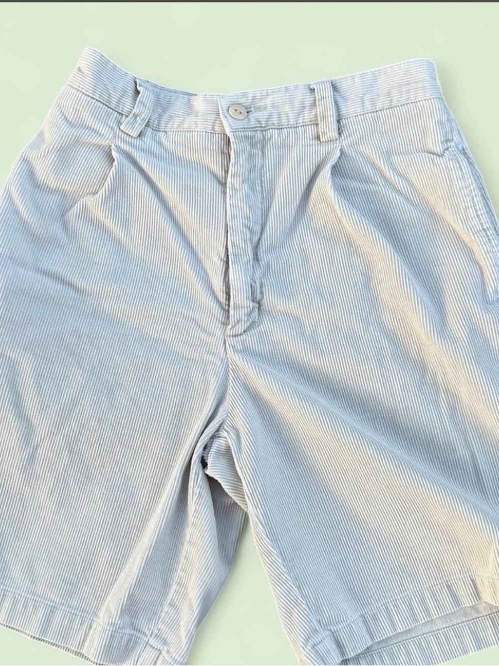 Eddie Bauer Cream High-Rise Bermuda Shorts